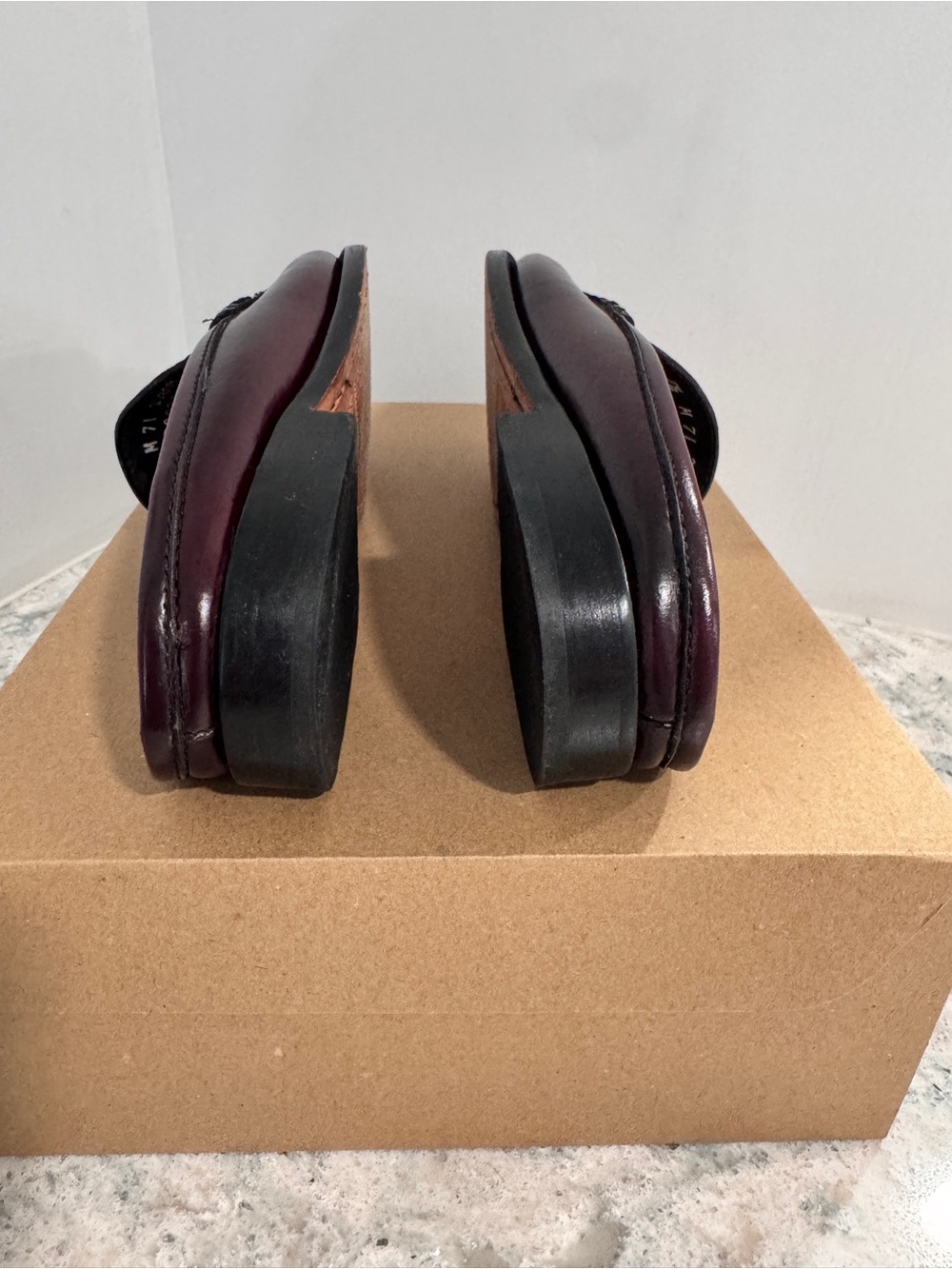 G.H. Bass Weejuns Burgundy Loafer sz. 7.5 - Picture 9 of 10